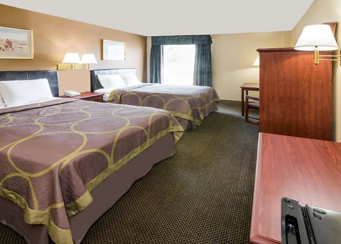 Hotel Super 8 By Wyndham Columbus