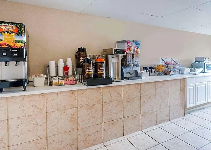 Super 8 By Wyndham Columbus